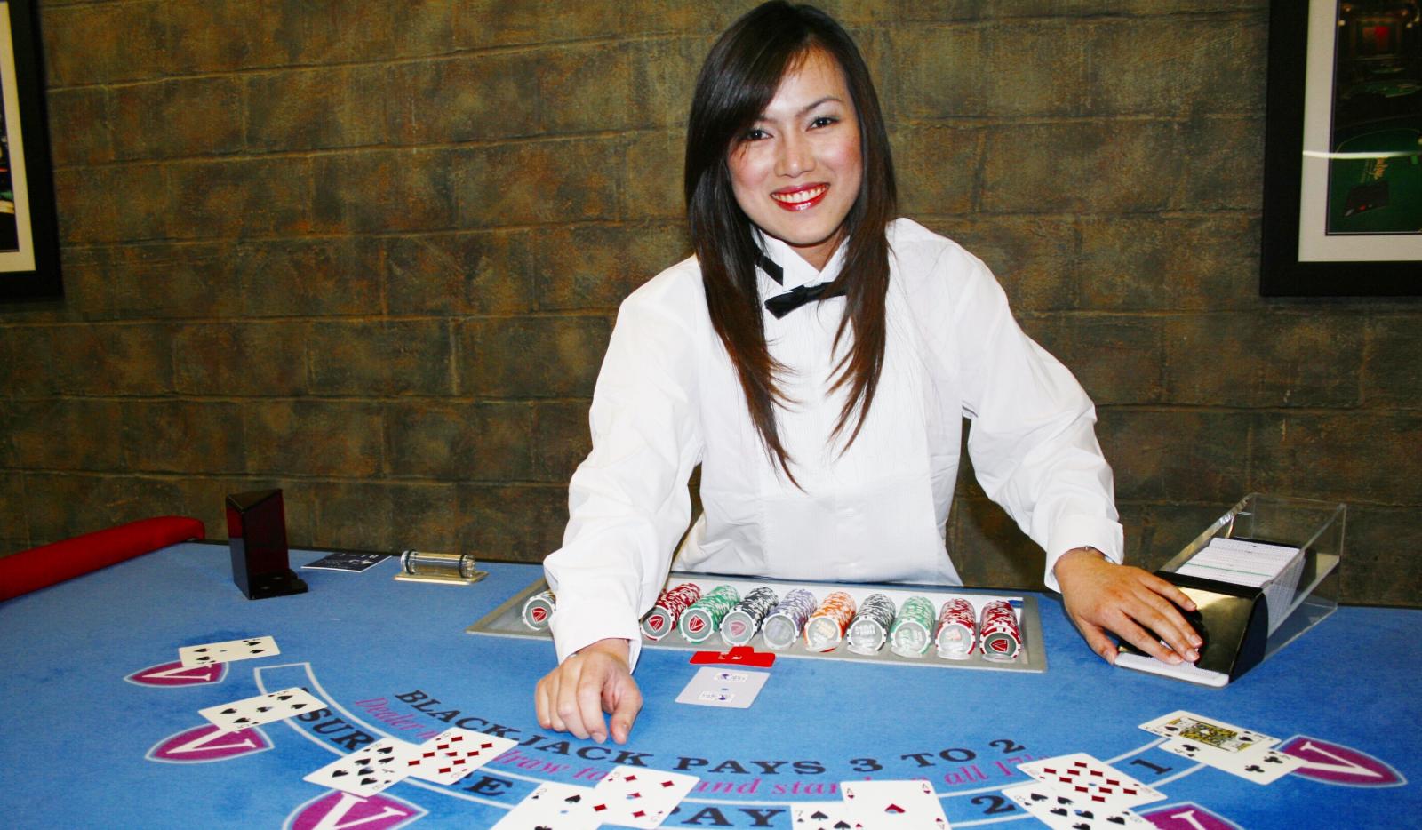 How to Select Casino Uniforms for Women